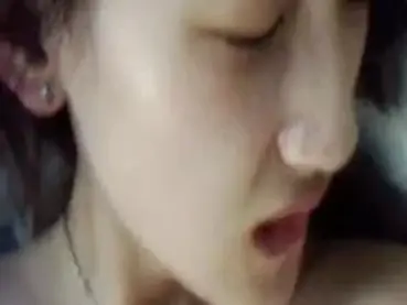 Gadis Amoy Medan Cantik Pasrah Goyang Kasur